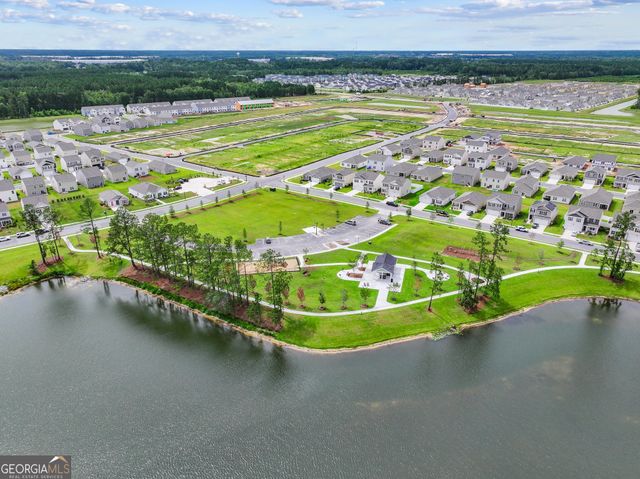 32 Cypress Loop, Port Wentworth, GA 31407