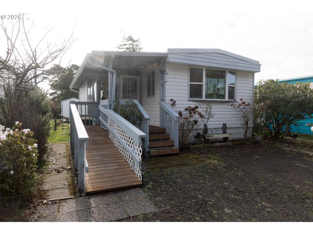 1699 27TH St 5, Florence, OR 97439