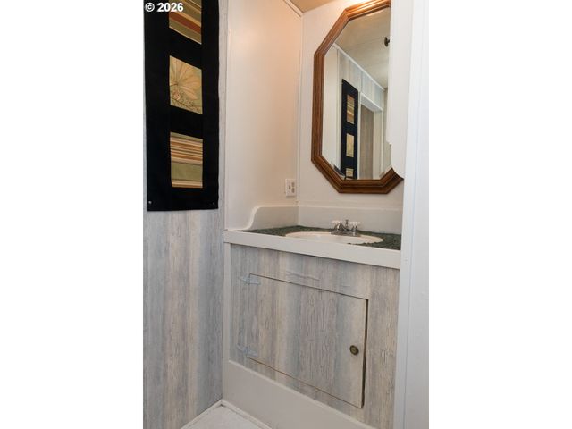 1699 27TH St 5, Florence, OR 97439