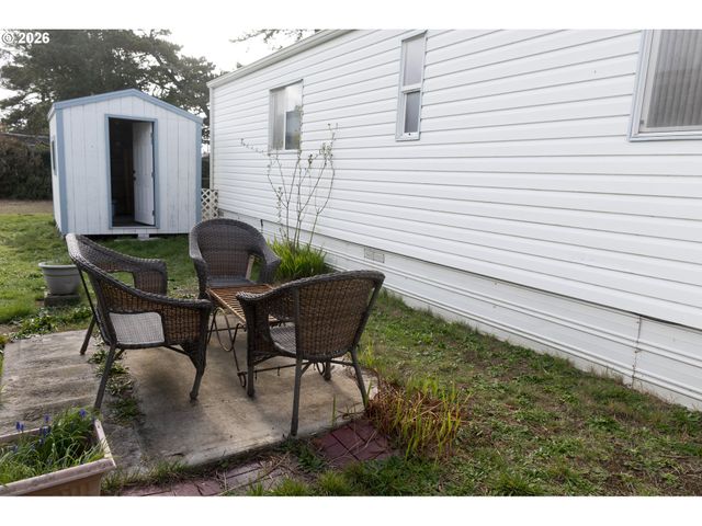 1699 27TH St 5, Florence, OR 97439