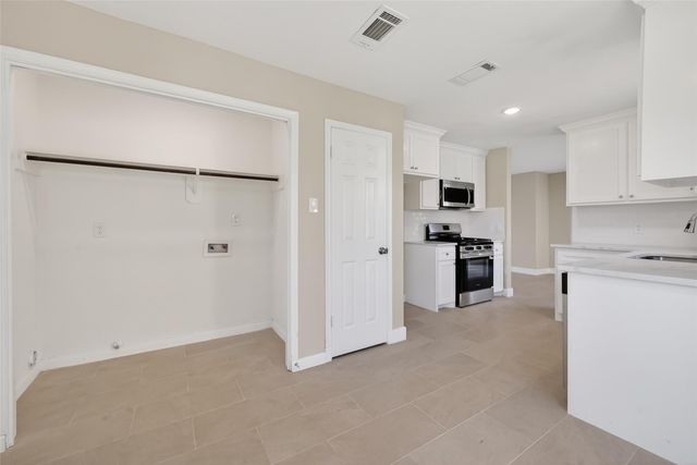 2318 Irish Spring Dr Drive, Houston, TX 77067