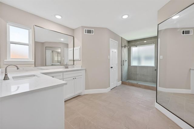 2318 Irish Spring Dr Drive, Houston, TX 77067