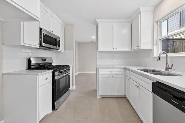 2318 Irish Spring Dr Drive, Houston, TX 77067