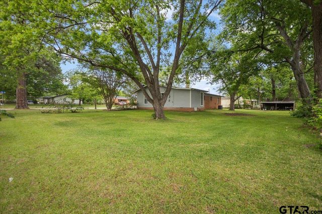 672 Diane St., Tyler, TX 75708