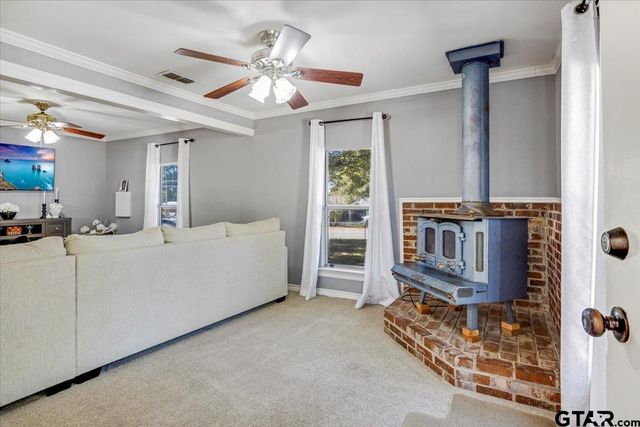 672 Diane St., Tyler, TX 75708
