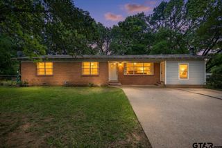 672 Diane St., Tyler, TX 75708