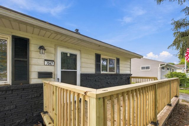 7047 Roundelay Road S, Reynoldsburg, OH 43068