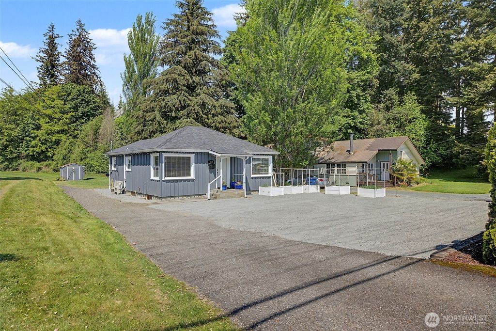 717 E Highland DR, Arlington, WA 98223