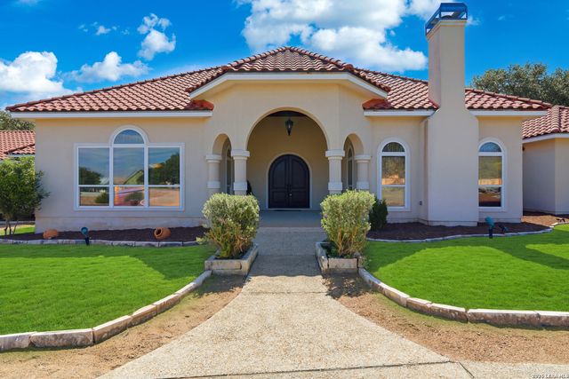358 WHITESTONE DR, Spring Branch, TX 78070