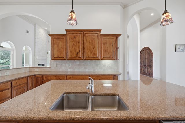 358 WHITESTONE DR, Spring Branch, TX 78070