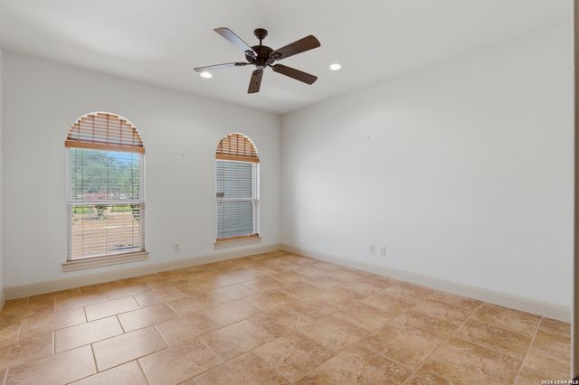358 WHITESTONE DR, Spring Branch, TX 78070