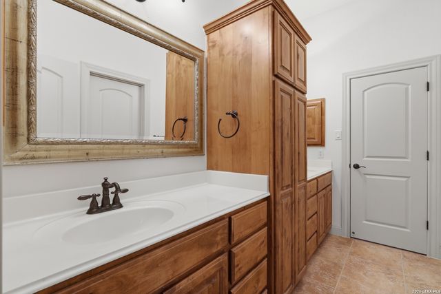 358 WHITESTONE DR, Spring Branch, TX 78070