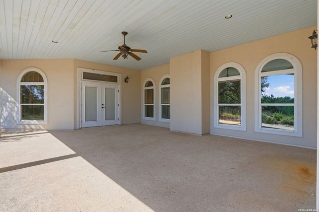 358 WHITESTONE DR, Spring Branch, TX 78070