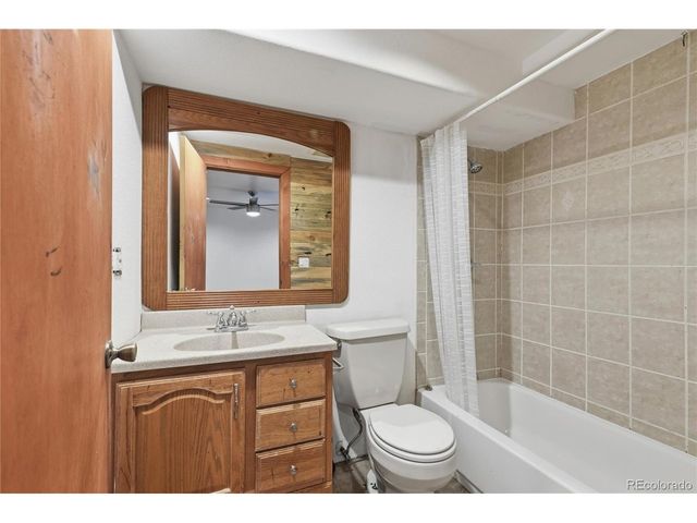 150 Birch St, Hudson, CO 80642