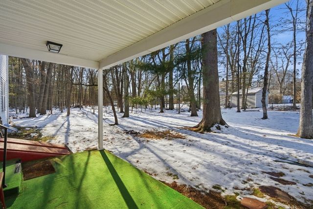 46 Puritan Cir, Springfield, MA 01119