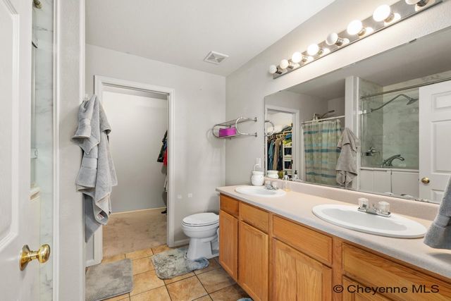 1524 JAZZ DR, Cheyenne, WY 82007