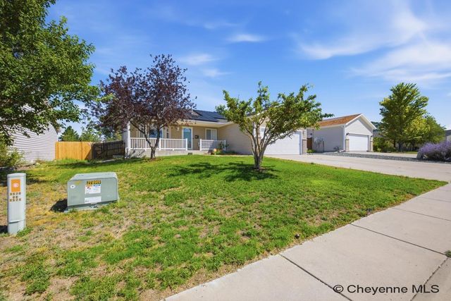 1524 JAZZ DR, Cheyenne, WY 82007