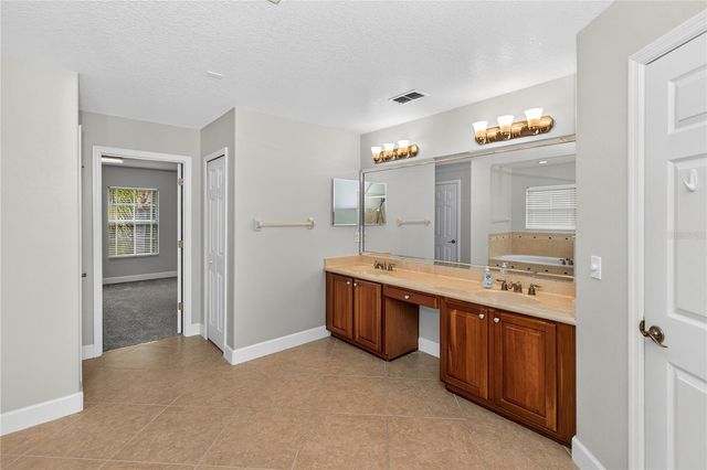 5890 ANSLEY WAY, Mount Dora, FL 32757