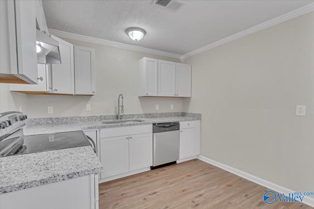 618 Greenfield Drive NW, Huntsville, AL 35811