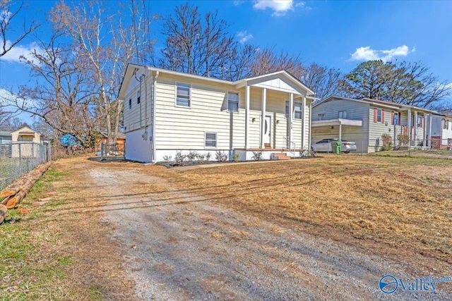 618 Greenfield Drive NW, Huntsville, AL 35811