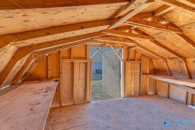 618 Greenfield Drive NW, Huntsville, AL 35811