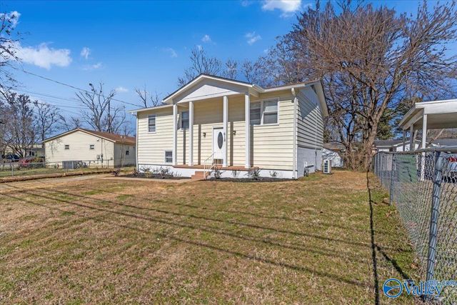 618 Greenfield Drive NW, Huntsville, AL 35811