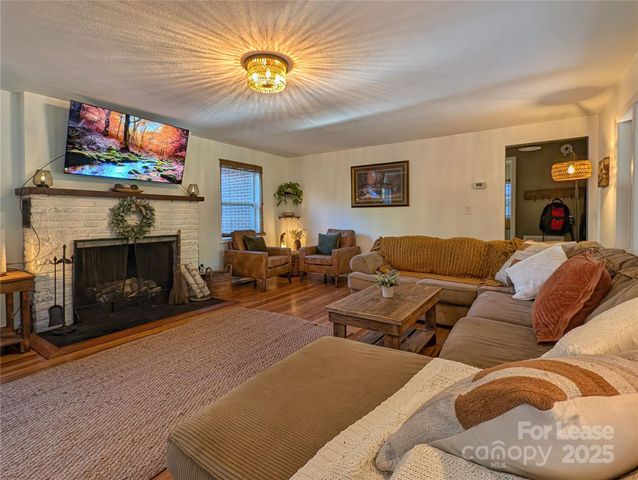 317 Balsam Drive, Waynesville, NC 28786
