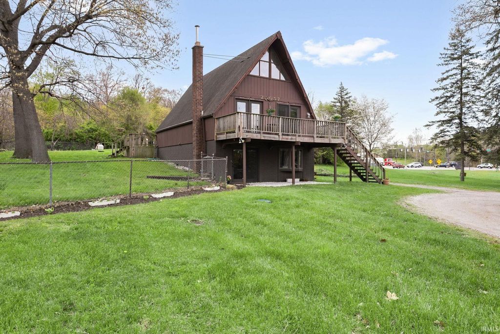 22057 CR 10 Road, Elkhart, IN 46514