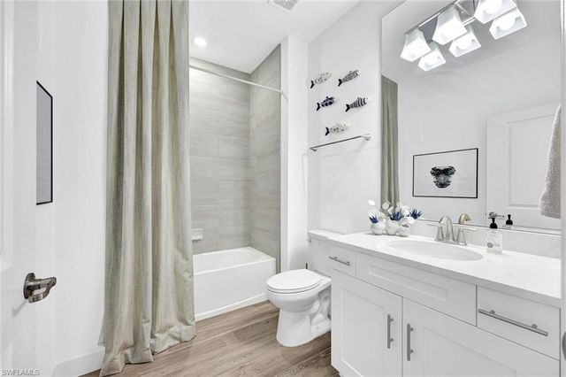 16893 Fairgrove WAY 201, Naples, FL 34110