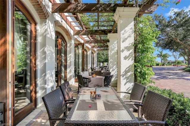 16893 Fairgrove WAY 201, Naples, FL 34110