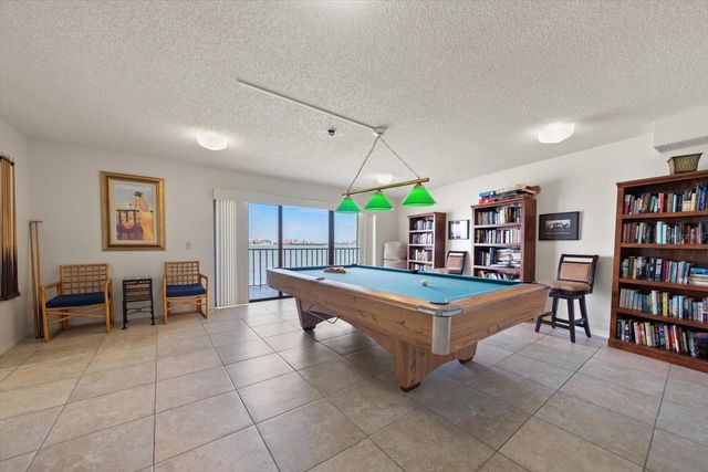 55 ROGERS STREET P3, Clearwater, FL 33756