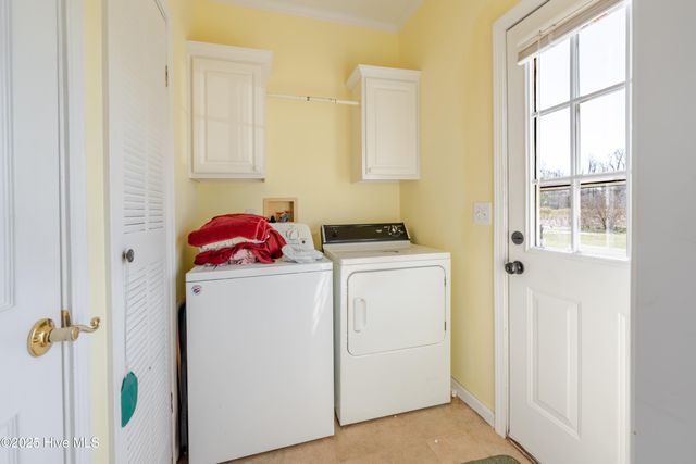 12361 Nc 210, Ivanhoe, NC 28447