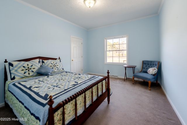 12361 Nc 210, Ivanhoe, NC 28447
