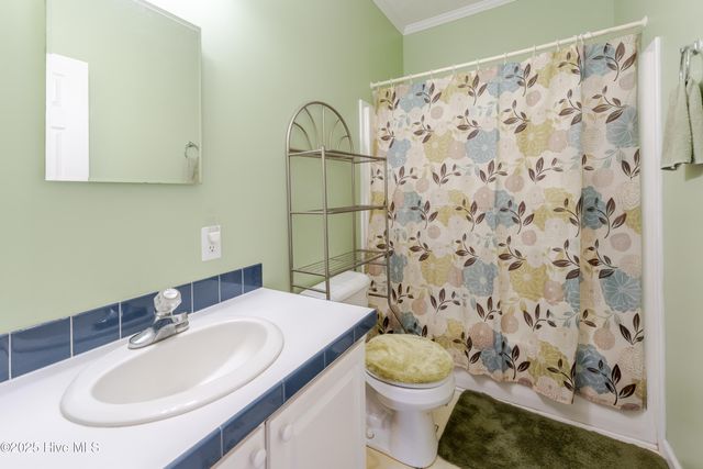 12361 Nc 210, Ivanhoe, NC 28447