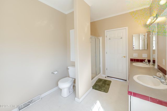 12361 Nc 210, Ivanhoe, NC 28447