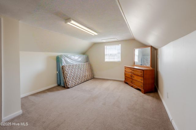 12361 Nc 210, Ivanhoe, NC 28447
