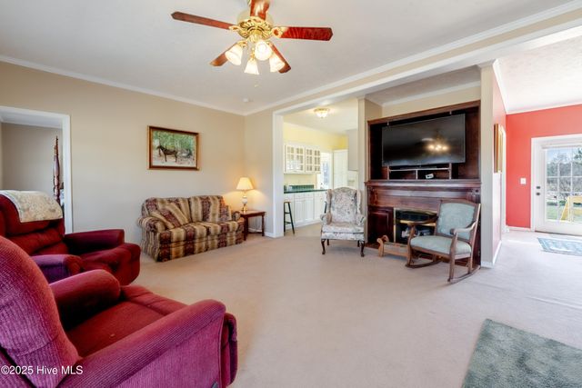12361 Nc 210, Ivanhoe, NC 28447