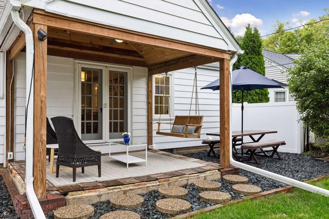 2705 Lynn Avenue, Saint Louis Park, MN 55416