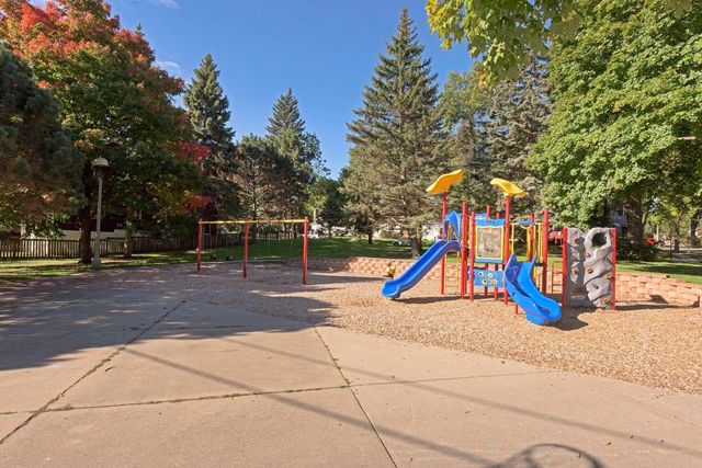 2705 Lynn Avenue, Saint Louis Park, MN 55416
