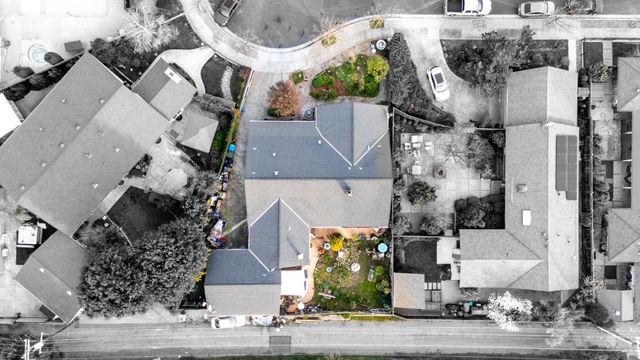 7821 Santa Theresa Drive, Gilroy, CA 95020