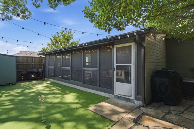 108 W White Avenue, Mckinney, TX 75069