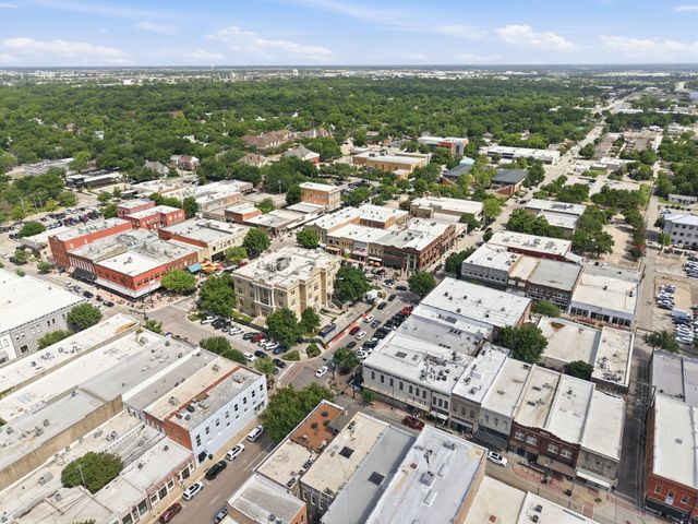 108 W White Avenue, Mckinney, TX 75069
