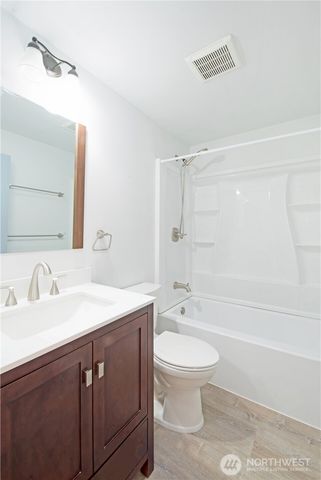 2725 124th Avenue Ct E, Edgewood, WA 98372