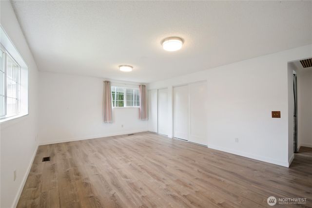 2725 124th Avenue Ct E, Edgewood, WA 98372
