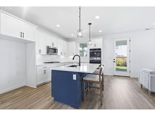 27612 Sw MARIGOLD Ter, Wilsonville, OR 97070