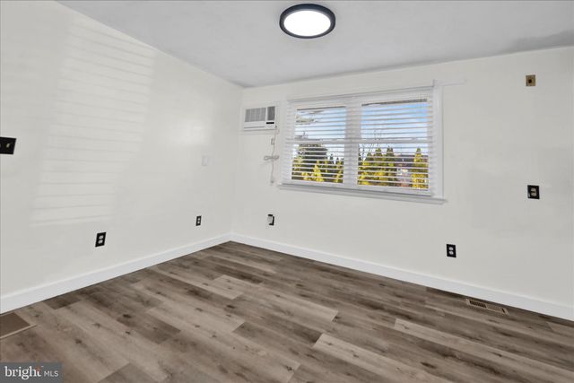 533 HILLTOP RD, Myerstown, PA 17067