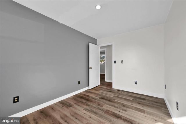 533 HILLTOP RD, Myerstown, PA 17067