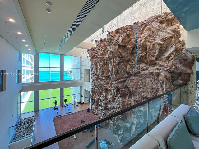 6801 Collins Ave 1206, Miami Beach, FL 33141