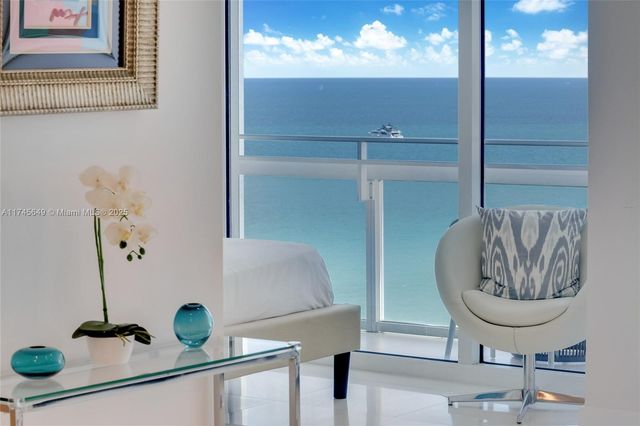 6801 Collins Ave 1206, Miami Beach, FL 33141