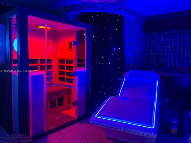 6801 Collins Ave 1206, Miami Beach, FL 33141